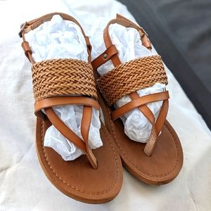 Leather sandals